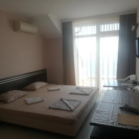за гости чайка град * Sozopol