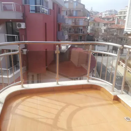 за гости чайка град * Sozopol
